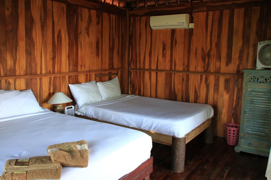 Jennys Place Hotel Lembongan Quarto foto